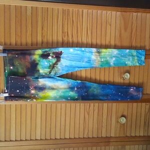 Legging Army NWT Sublimation Series Out of this World Leggings One Size 3-9